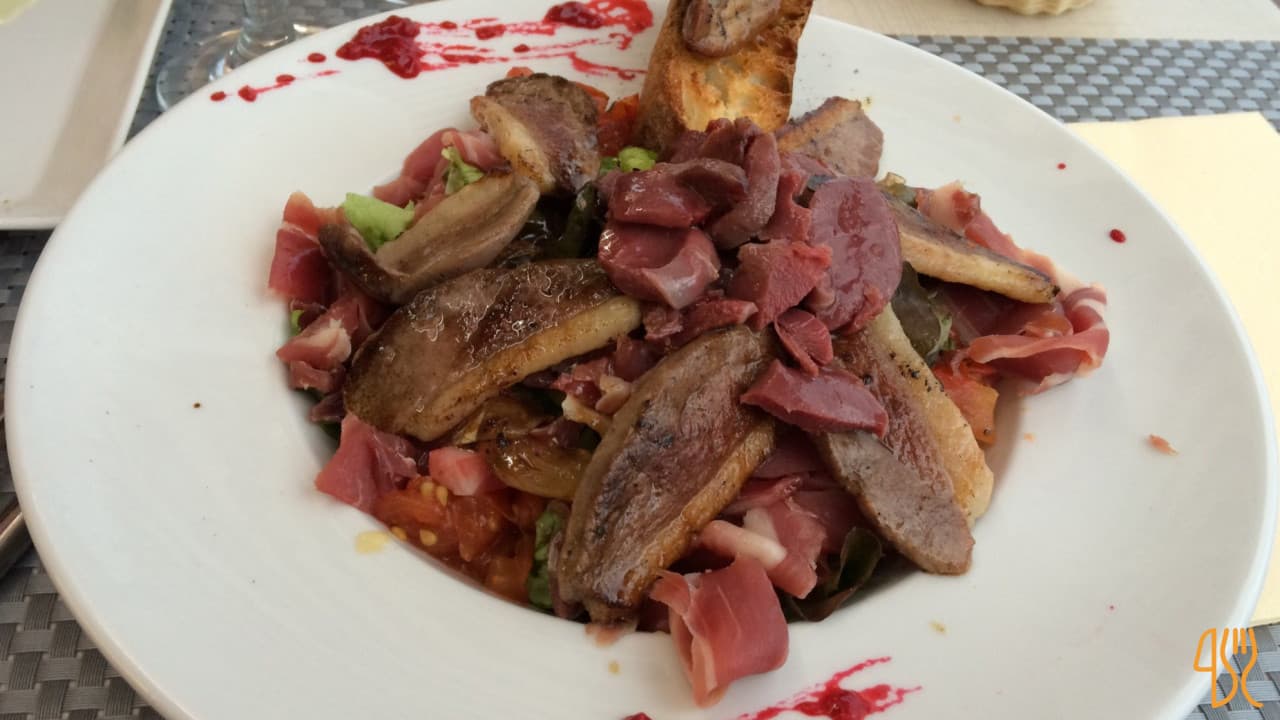 Salade gourmande au canard